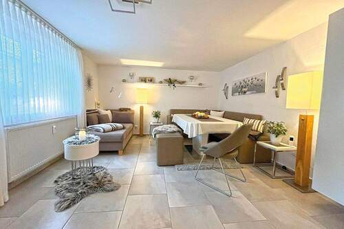 Wohnzimmer EG - Mehrfamilienhaus, Wohnhaus in Göttingen zum Kaufen