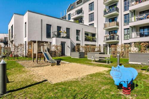 Spielplatz im Gemeinschaftsbereich - 