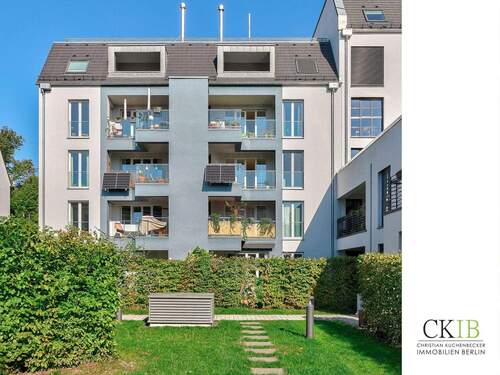 Titel und Rückansicht - 3 Zimmer Etagenwohnung zum Kaufen in Berlin