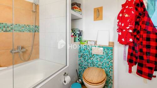 1. OG Badezimmer 1 - 