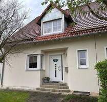 Doppelhaushälfte - 515.000,00&nbsp;EUR Kaufpreis, ca.&nbsp; 154,50&nbsp;m&sup2;&nbsp;Wohnfl&auml;che in Velburg (PLZ: 92355)