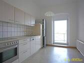 Küche mit Zugang zum Balkon - 2 Zimmer Etagenwohnung zur Miete in Frankenberg