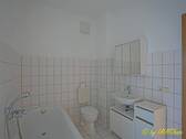 Bad mit Wanne - 
