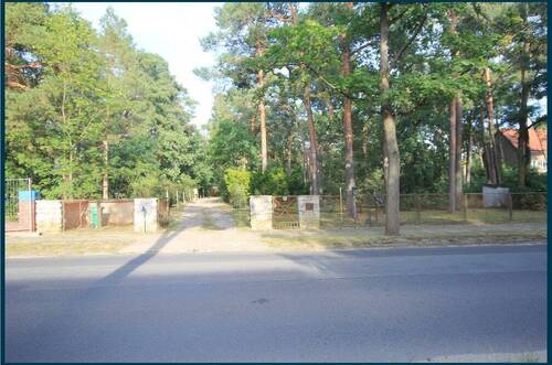 1917 Strassenansicht mit Zufahrt.jpg - Grundstück zum Kaufen in Am Mellensee