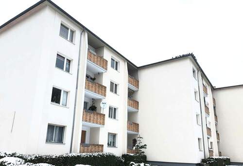 PHOTO-2025-05-09-13-12-28 (2).jpg - - LANKWITZ-GRÜNLAGE Bezugsfreie Eigentumswohnung mit Balkon (ab sofort)-