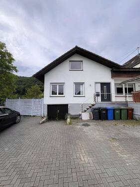 Bild 1 - Idyllisches Einfamilienhaus mit Terasse