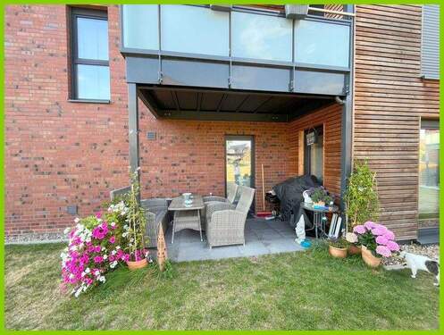 Terrasse - Etagenwohnung mit 72,30 m&sup2; in Buxtehude-Hedendorf zur Miete