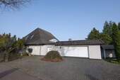 Westansicht m. Garage - 