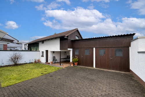 Hof_Gartenansicht - Mehrfamilienhaus, Wohnhaus mit 165,00 m&sup2; in Ketsch zum Kaufen