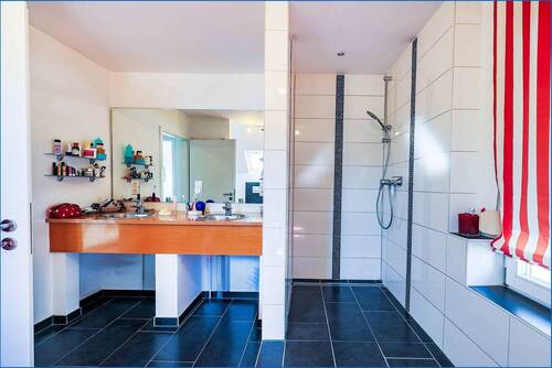 Bad 2 - 