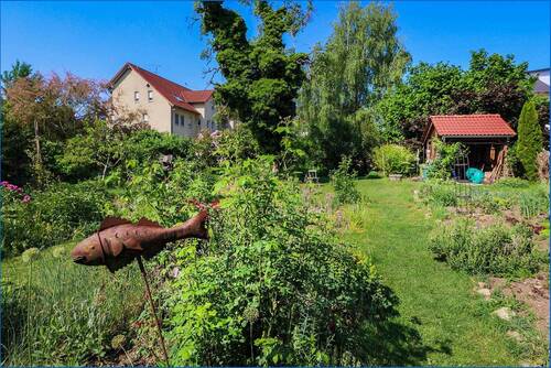 Garten - 6 Zimmer Einfamilienhaus zum Kaufen in Volkertshausen
