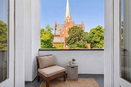 Einrichtungsbeispiel Balkon - 4 Zimmer Etagenwohnung zum Kaufen in Berlin