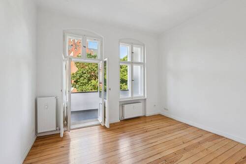 Wohnzimmer - Etagenwohnung mit 125,00 m&sup2; in Berlin zum Kaufen