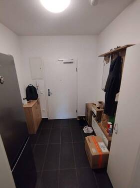 Flur - 2 Zimmer Etagenwohnung in Frankfurt am Main