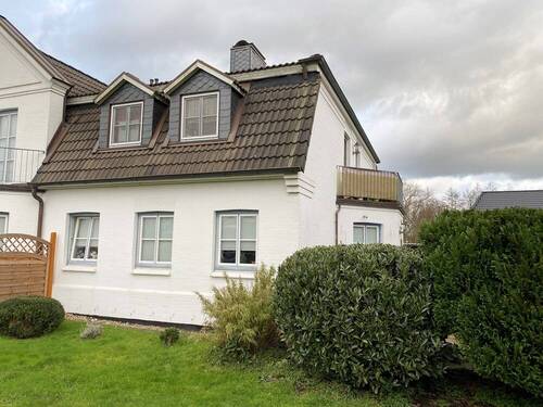 Rückansicht - 3 Zimmer Etagenwohnung zum Kaufen in Heiligenstedten