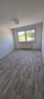 Raum II - 2 Zimmer Etagenwohnung zur Miete in Pokrent