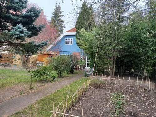 Bild 1 - Charmantes freistehendes Einfamilienhaus im historischen Alt-Rudow