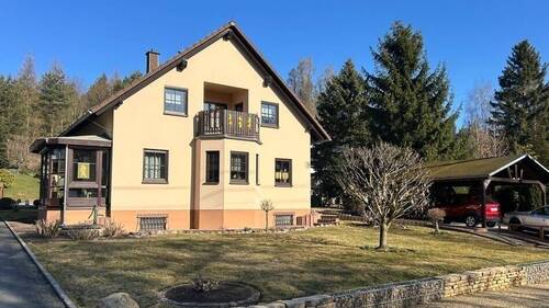 Straßenansicht - Was das Herz begehrt - 248.000,00&nbsp;EUR Kaufpreis, ca.&nbsp; 118,00&nbsp;m&sup2;&nbsp;Wohnfl&auml;che