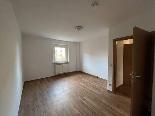 Schlafzimmer - 2 Zimmer Etagenwohnung in Zwickau