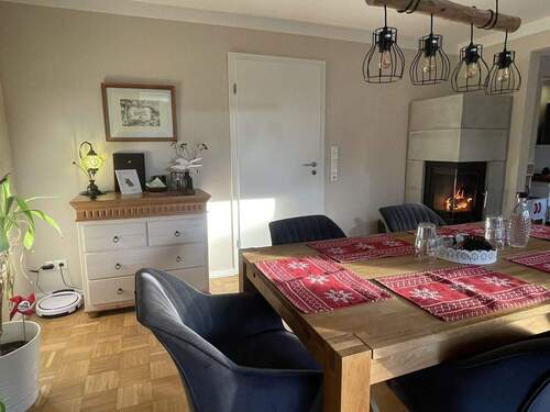 Esszimmer mit Kamin - 