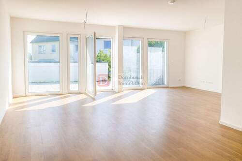 Wohn- und Essbereich - 5 Zimmer Reihenendhaus zur Miete in Oestrich-Winkel