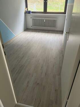 Schlafzimmer - Etagenwohnung mit 33,00 m&sup2; in Saarbrücken zum Kaufen