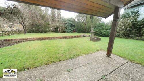 Terrasse Blick in den Garten - 