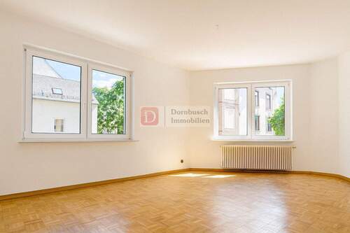 Wohnbereich - 3 Zimmer Etagenwohnung zum Kaufen in Frankfurt am Main