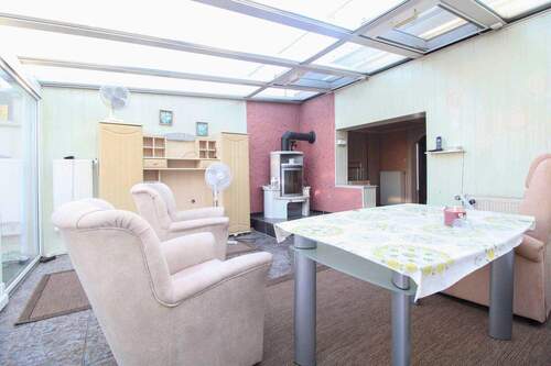 Wintergarten(2) - 5 Zimmer Einfamilienhaus in Magdeburg