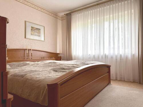 Schlafzimmer im Erdgeschoss - 