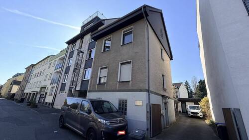 Hausansicht - 8 Zimmer Mehrfamilienhaus, Wohnhaus in Köln / Raderberg