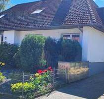 Einfamilienhaus (freistehend) mit Einliegerwohnung - Ratingen Breitscheid