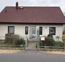 Ruhe und Raum genießen - 215.000,00&nbsp;EUR Kaufpreis, ca.&nbsp; 120,00&nbsp;m&sup2;&nbsp;Wohnfl&auml;che in Weißwasser (PLZ: 02943)