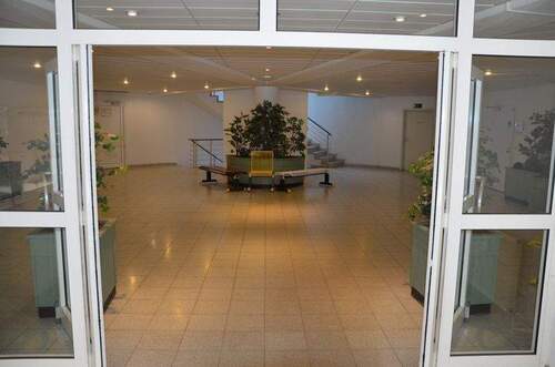 Lobby EG - 5 Zimmer Büro zur Miete in Berlin
