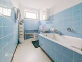 Badezimmer - Etagenwohnung mit 80,40 m² in Mönchengladbach zum Kaufen