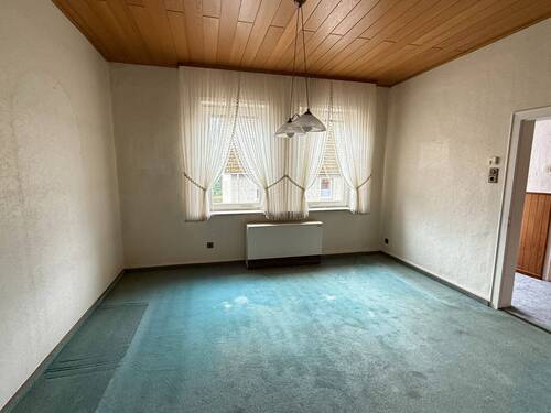 Wohn-/Esszimmer EG - 