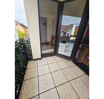 Tolle 2 Zimmer Wohnung mit Balkon in Nürnberg Glockenhof