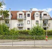 Helle und charmante 1-Zimmer-Wohnung mit Balkon und Tiefgaragenstellplatz - München Trudering-Riem