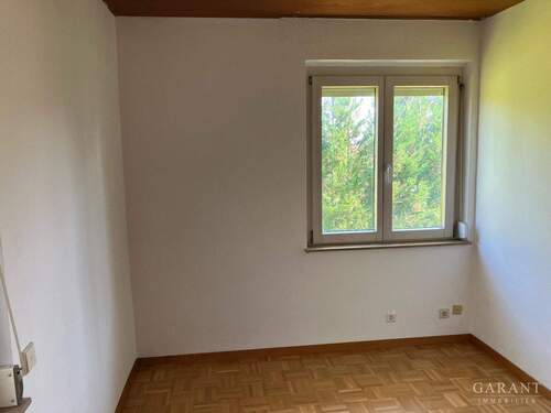 Buero - Etagenwohnung mit 97,00 m² in Stuttgart zur Miete