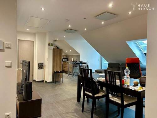 Wohn_Essbereich - 3 Zimmer Etagenwohnung zum Kaufen in Nürnberg