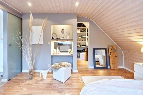 Zimmer OG mit Ankleide - 