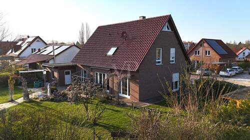 Gartenansicht 1 - 6 Zimmer Einfamilienhaus in Springe / Eldagsen