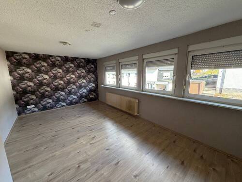 Zimmer im Dachgeschoss - 