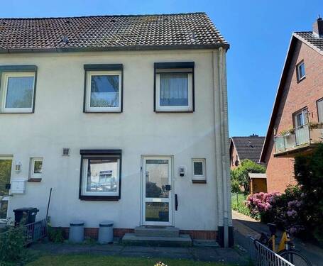Hausansicht - 2 Zimmer Reihenendhaus zum Kaufen in Hohenlockstedt