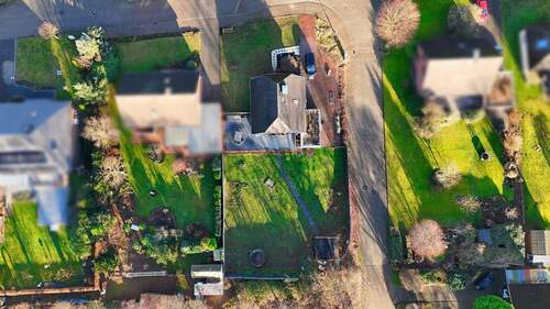 Luftansicht - 4 Zimmer Einfamilienhaus zum Kaufen in Cadenberge