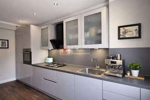 Einbauküche - 3 Zimmer Etagenwohnung in Bad Homburg vor der Höhe