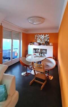 Wohn-/Esszimmer - 3 Zimmer Etagenwohnung in Nürnberg