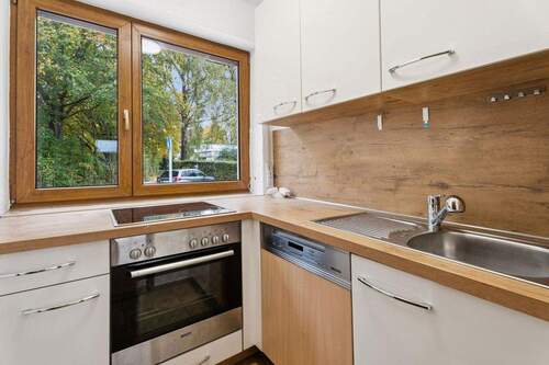Küche - 7 Zimmer Einfamilienhaus in Ulm