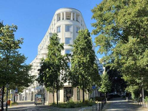 Hausansicht - 2 Zimmer Etagenwohnung in Berlin