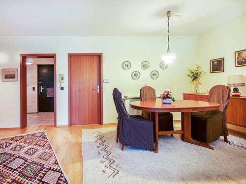 Wohnzimmer - 4 Zimmer Reihenmittelhaus in Karlsruhe / Hagsfeld